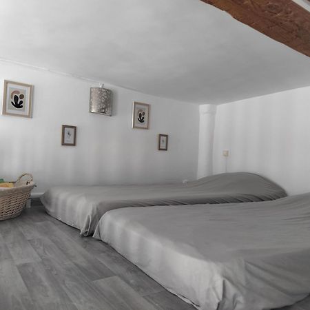 Apartmán Au Pied Du Baou Saint-Chamas Exteriér fotografie